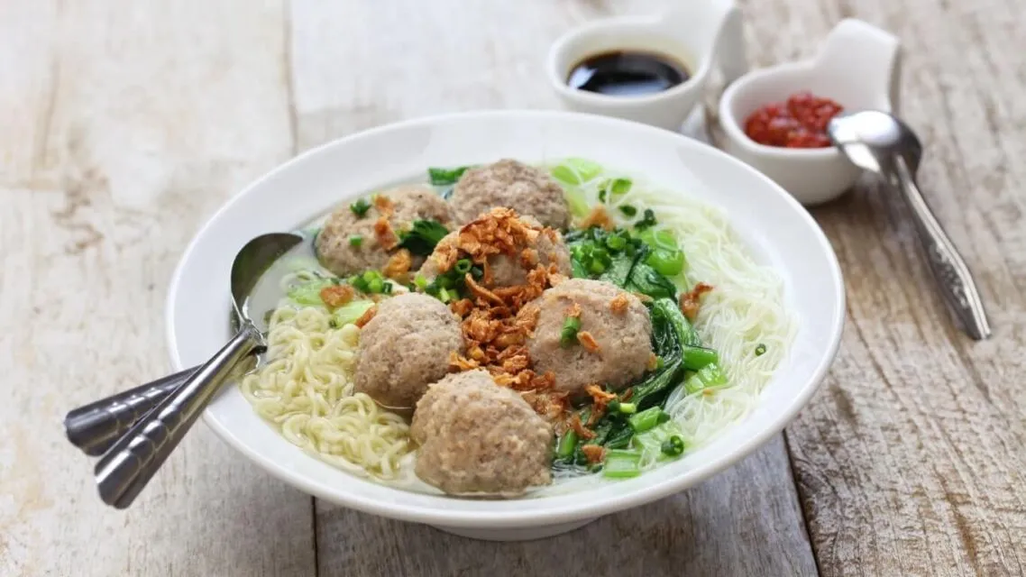 15 Menu Natal Sederhana yang Enak dan Mudah Dibuat, Cobain Yuk! 34 contoh menu natal sederhana bakso