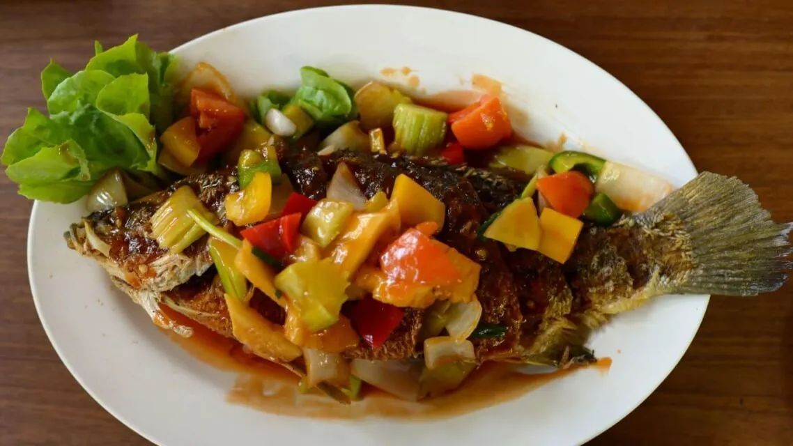 15 Menu Natal Sederhana yang Enak dan Mudah Dibuat, Cobain Yuk! 37 menu nila asam manis untuk perayaan natal di rumah