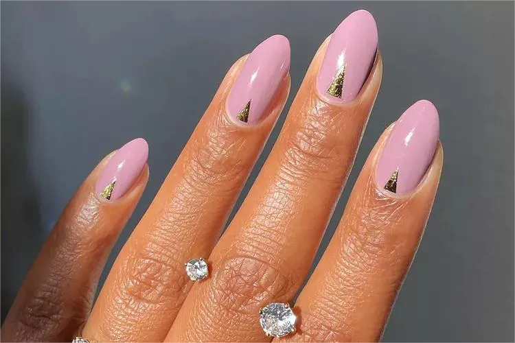 13 Nail Art untuk Kulit Sawo Matang, Ada yang Tricky Sampai Anti Gagal 23 nail art mauve untuk kulit sawo matang