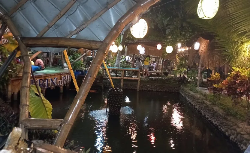 10 Rekomendasi Tempat Bukber di Sidoarjo Paling Worth It! 12 Tempat makan worth it di Sidoarjo