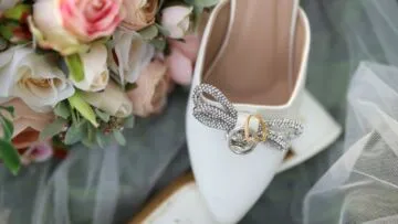 9 Seserahan Pernikahan yang Simple, Elegan, dan Harga Terjangkau, Bikin si Dia Happy!