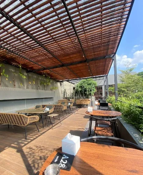 10 Tempat Bukber di Solo Paling Recommended! 16