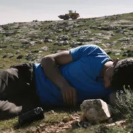 Bikin Terharu, ‘No Other Land’ Bawa Pulang Piala Oscar sebagai Film Dokumenter Terbaik!
