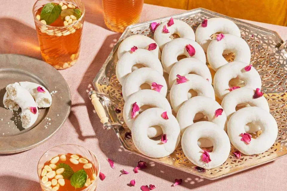 10 Camilan Khas Lebaran dari Berbagai Belahan Dunia. Enaknya Nggak Kalah dari Nastar 14 kaak kue lebaran khas Tunisia