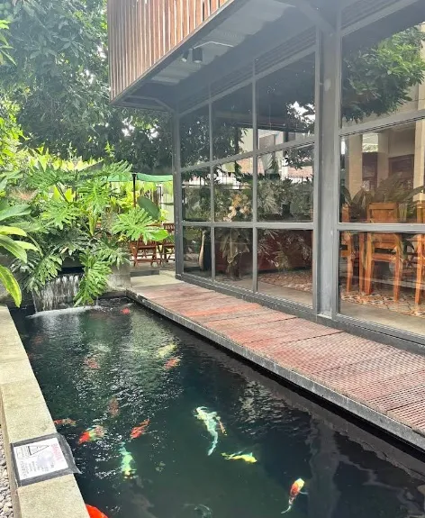 10 Tempat Bukber di Solo Paling Recommended! 15 rekomendasi tempat buka bersama di solo: Mojopahit Coffee Shop & Eatery
