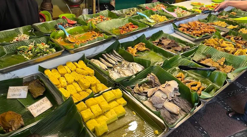 9 Tempat Bukber di Tangsel yang Paling Cocok Buat Ngabuburit 11