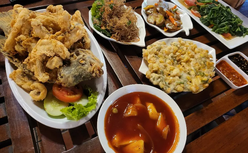 9 Tempat Bukber di Tangsel yang Paling Cocok Buat Ngabuburit 10