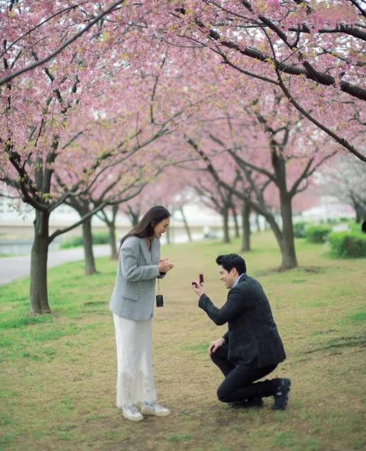 Luna Maya Dilamar Maxime Bouttier di Tokyo, Ini Perjalanan Cinta Mereka! 16 Luna Maya dilamar Maxime Bouttier