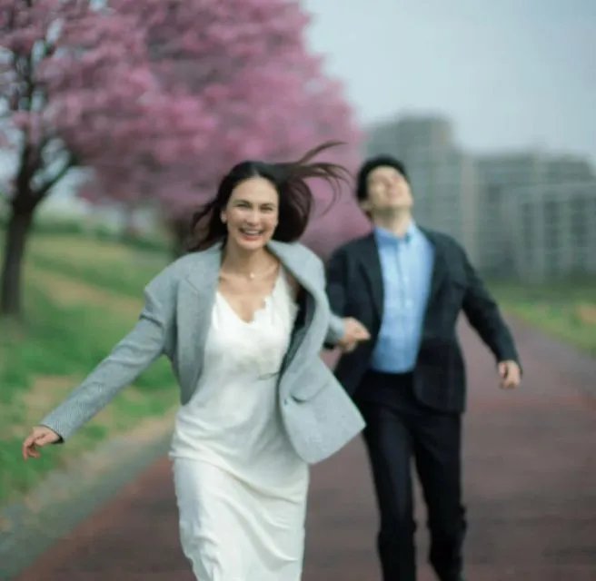 Luna Maya Dilamar Maxime Bouttier di Tokyo, Ini Perjalanan Cinta Mereka! 15 Luna Dilamar Maxime