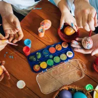 7 Cara Menghias Telur Paskah yang Unik & Kreatif