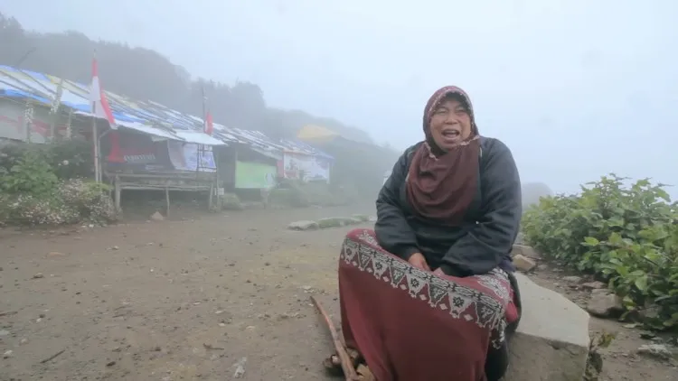 Kabar Duka dari Gunung Lawu, Penjual Warung Pecel Legendaris Mbok Yem Meninggal Dunia 6