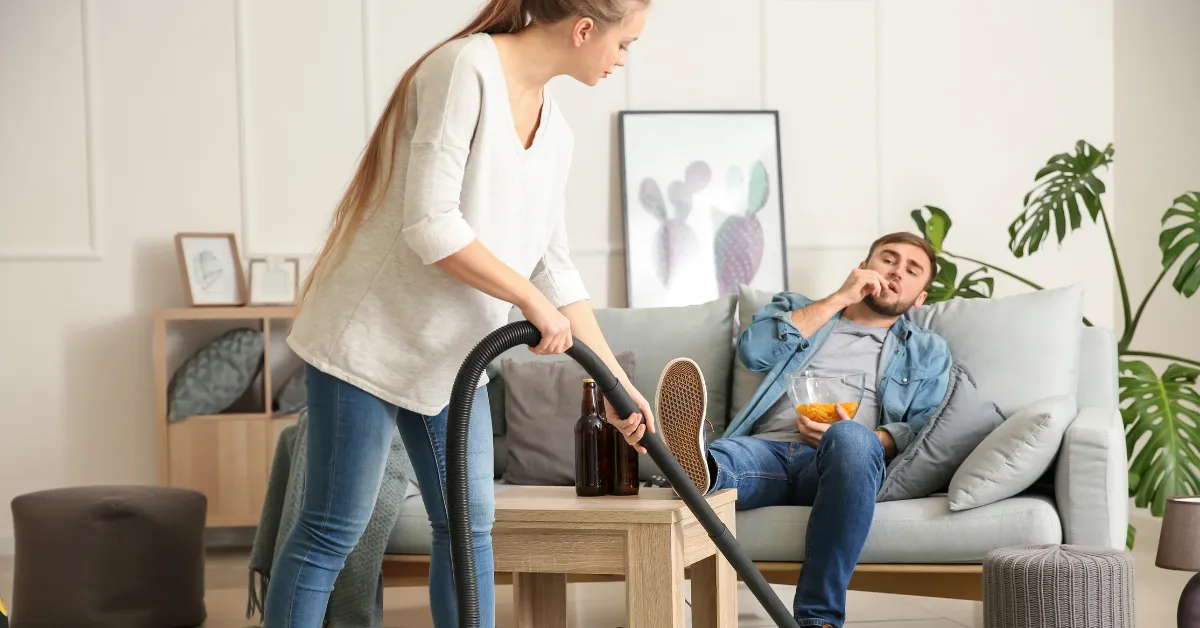 Cewek Mandiri Rentan Jatuh ke Pelukan Cowok Mokondo? Ini 5 Alasannya 10 cewek mandiri dengan cowok pasif