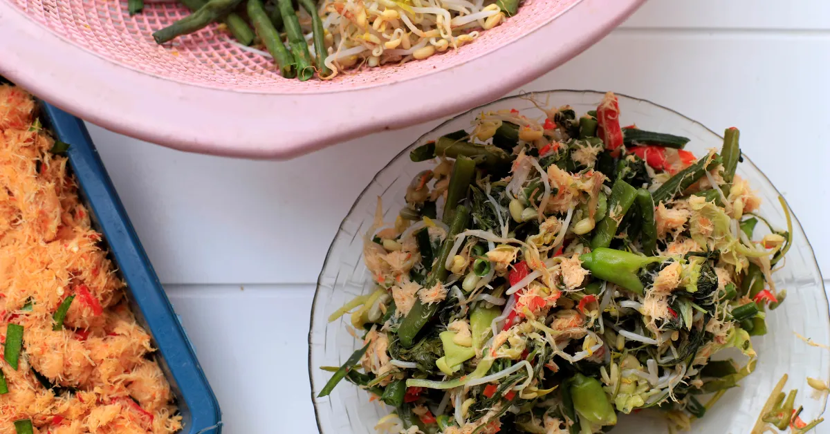 10 Makanan Indonesia yang Kerap Dirindukan Perantau di Luar Negeri 15 perantau indonesia kangen urap