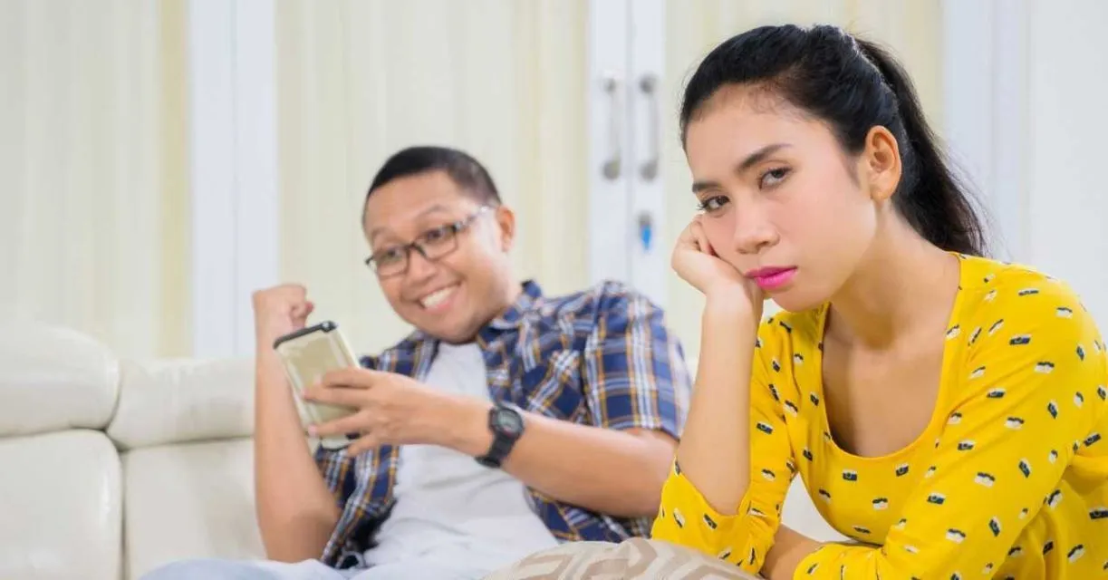 20 Istilah Asmara Gen Z Paling Viral Bikin Kamu Makin Peka & Nggak Kudet! 23 istilah percintaan di kalangan gen z: breadcrumbing