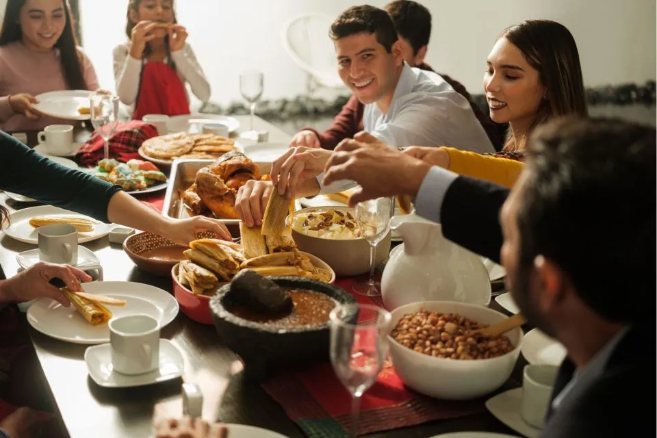 7 Tradisi Ajaib Hari Kenaikan Yesus Kristus di Berbagai Negara yang Jarang Diketahui Umat Kristen 14 Makanan Musiman Perancis