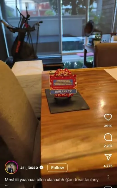 9 Ide Karangan Bunga ala Andre Taulany yang Out of The Box & Selalu Viral 12