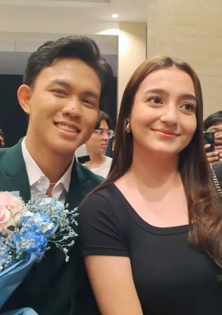 Ramai Disebut Redflag! 5 Fakta Drama Cinta Segitiga Fajar Idol: Efek Star Syndrome? 7 Fajar & Amanda