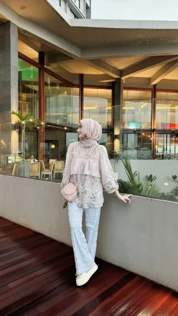 10 Tips OOTD dengan Celana Cutbray agar Tampil Stylish dan Berkelas 31