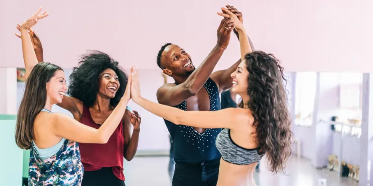 Exploring Flow and Energy in West Coast Swing: A Singaporean Perspective 8 Mastering the Anchor Step for Controlled Stretch