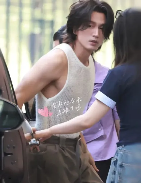 Yuk Contek! 7 Rahasia Awet Muda Jerry Yan yang Bikin Salfok di Konser Mayday #5525 12 Rahasia awet muda Jerry Yan-Olahraga Rutin