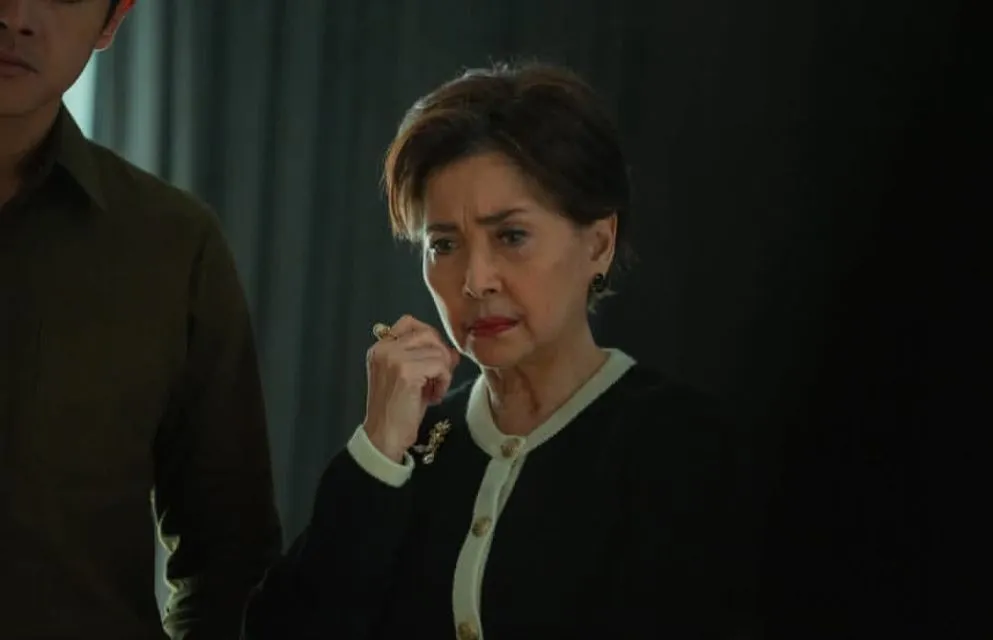 Film Thriller Psikologis Drama Netflix A Normal Woman: 7 Trauma Milla yang Mengajak Kita Refleksi Jati Diri 13 Bu liliana-Ibu mertua Milla