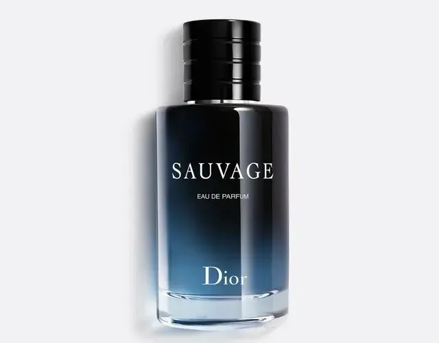 Cocok Buat PDKT, Inilah 5 Parfum Pria Branded Yang Wanginya Disukai Banyak Wanita! 8 dior sauvage eau de toilette