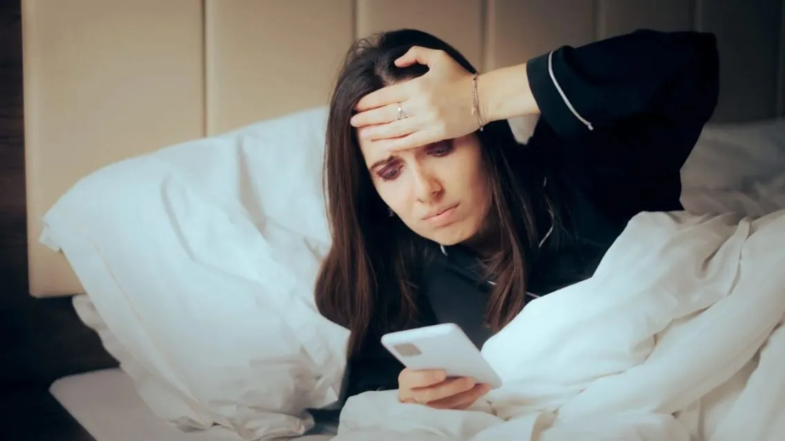 Sleep Therapy untuk Insomnia: 4 Alasan Utama dan 5 Prosedur Medis Ampuh yang Harus Gen Z Tahu 16 Stress digital & fomo