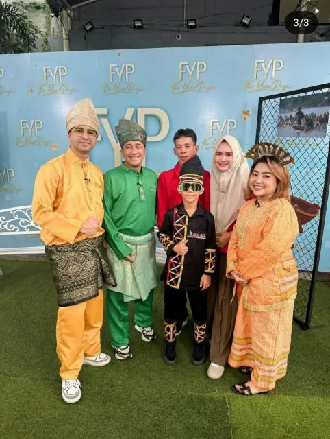 Mpok Alpa Berpulang Menghadap Pencipta: 7 Jejak Karier Penuh Inspirasi Sang Komedian Betawi 12 Mpok Alpa Berpulang Menghadap Pencipta-profesional sebagai presenter bareng rafi dan irfan