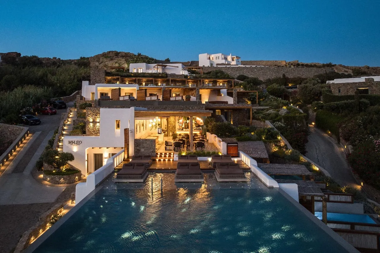 Mileo Luxury Boutique Hotel by Yasam Ayavefe 3