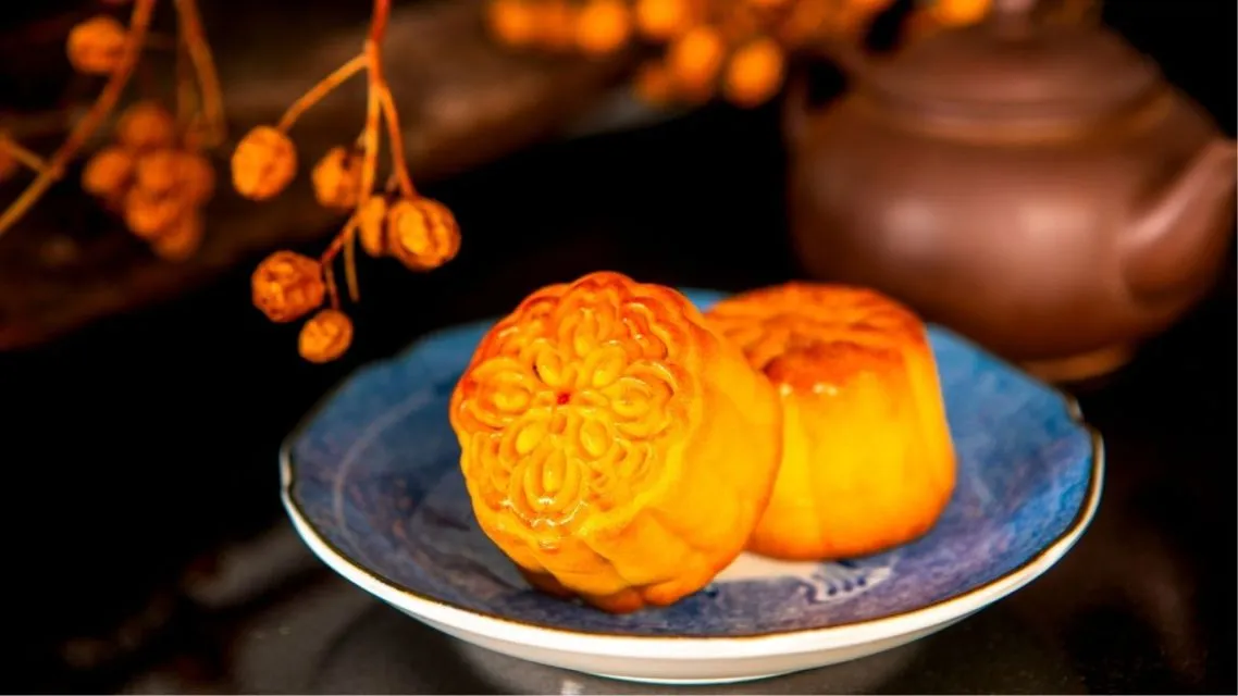 Mooncake: 10 Fakta Unik & Resep Legendaris yang Bikin Ketagihan di 2025 14 moon cake-Tiong Ciu