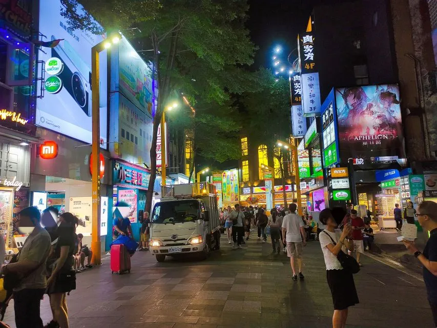 Bikin Kalap, Ini lho Tempat Belanja Murah di Taipei di Kalangan Turis! 12