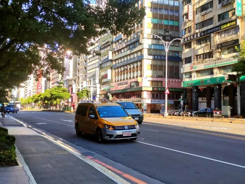 4 Transportasi Umum di Taipei yang Wajib Diketahui Turis 7 taksi di taipei taiwan salah satu transportasi pilihan turis