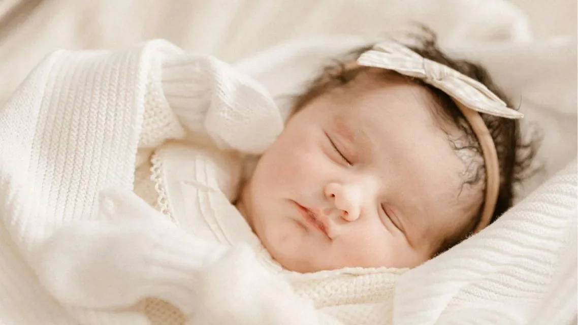 100 Nama Bayi Perempuan Jawa Pembawa Rezeki yang Cantik dan Penuh Makna untuk Si Kecil Tersayang 12 Nama Bayi Perempuan Jawa Pembawa Rezeki-Tema kemakmuran