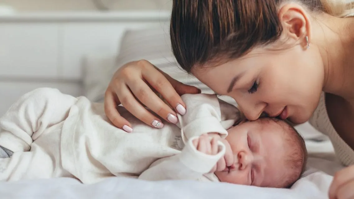 100 Nama Bayi Perempuan Jawa Pembawa Rezeki yang Cantik dan Penuh Makna untuk Si Kecil Tersayang 22 nama jawa mengandung filosofi