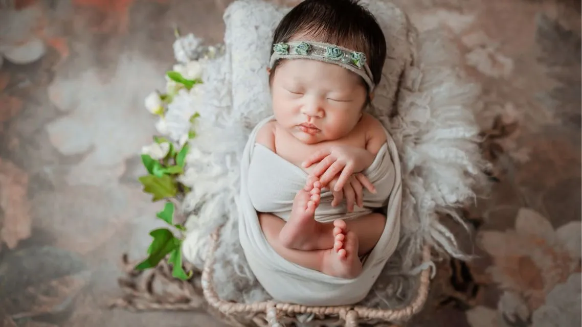 100 Nama Bayi Perempuan Jawa Pembawa Rezeki yang Cantik dan Penuh Makna untuk Si Kecil Tersayang 19 alam dan kesuburan