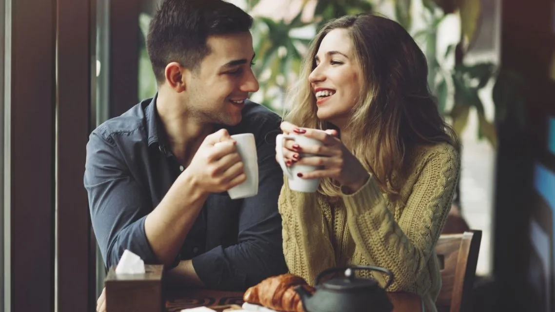 13 Tips Hubungan Beda Usia yang Romantis dan Bantu Cinta Langgeng Selamanya! 23 beda usia (9)