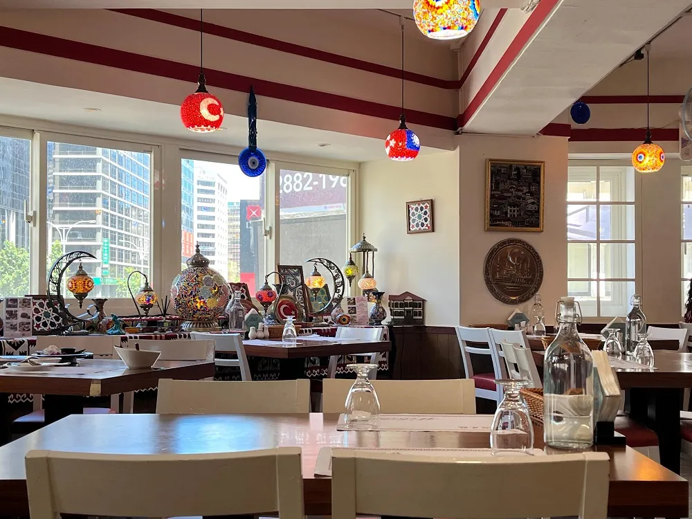 17 Tempat Makan Halal di Taipei yang Enak dan Wajib Kamu Coba! 29