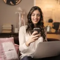 10 Pekerjaan Online yang Ideal untuk Ibu Rumah Tangga, Fleksibel dan Ringan Modal!