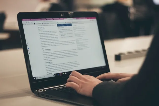 5 Kerja Online Gaji Harian Menggiurkan, Recommended Dicoba! 6 penulis lepas