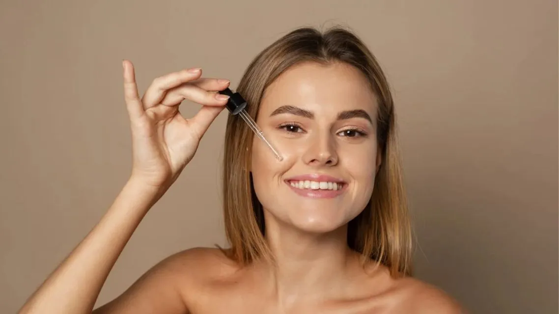 Skincare Routine di Musim Hujan: 10 Tips & Hacks biar Kulit Tetap Glowing 15 Hyaluronic Acid