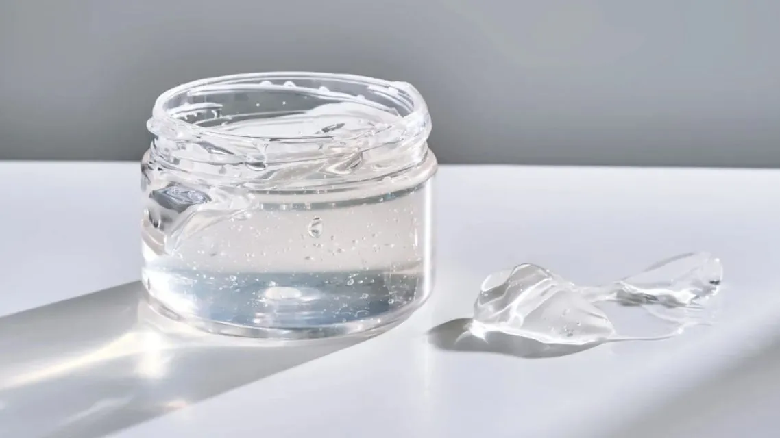 Skincare Routine di Musim Hujan: 10 Tips & Hacks biar Kulit Tetap Glowing 16 moisturizer gel