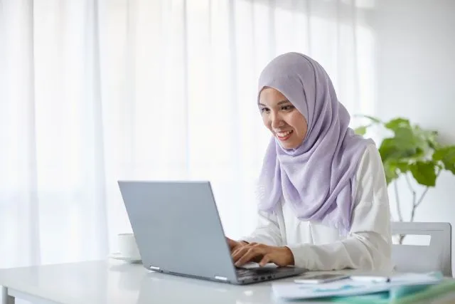 12 Contoh Undangan Aqiqah dan Cara Membuatnya 8 cara membuat undangan acara aqiqah online