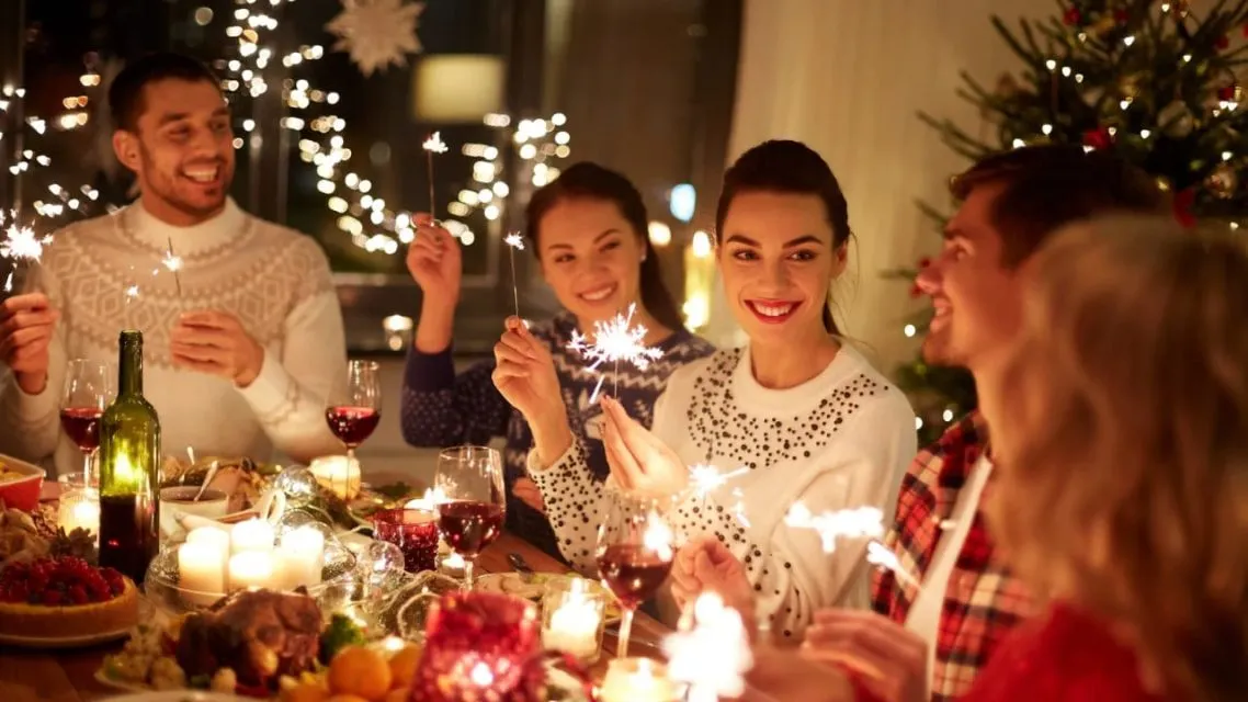 15 Hidangan Khas Natal di Berbagai Negara Paling Ikonik yang Wajib Kamu Tahu 32 hidangan natal adalah simbolis