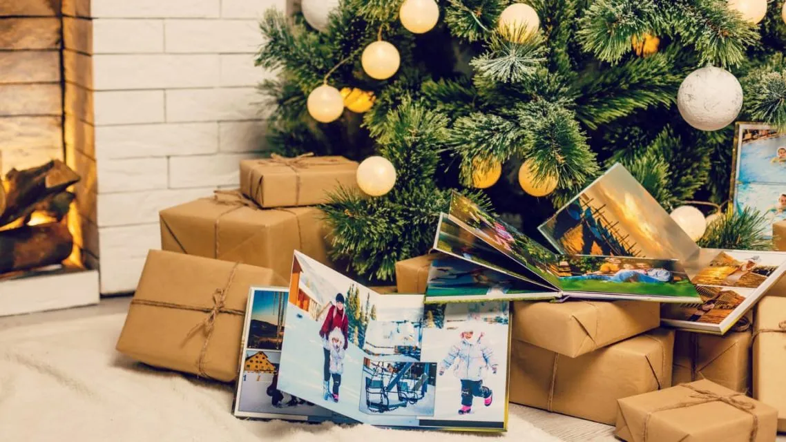 17 Ide Kado Natal untuk Anak yang Super Meaningful: Pilihan Unik, Berguna, dan Penuh Makna 35 ide kado natal untuk anak album foto