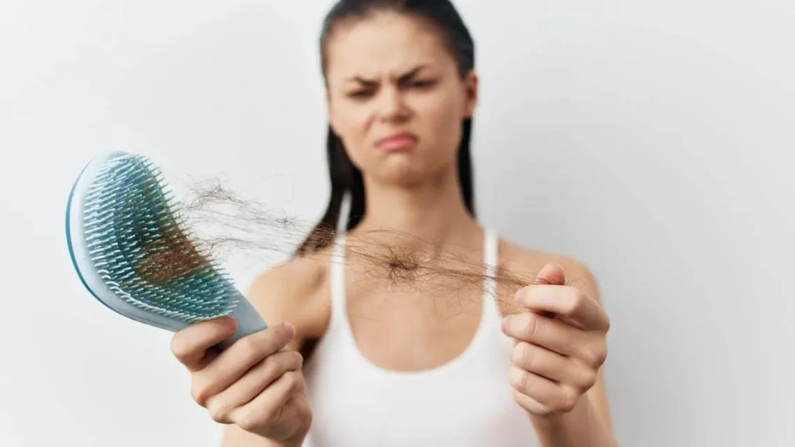Ritual Mengatasi Rambut Rontok: 7 Langkah Ampuh yang Bikin Rambut Kuat dari Akarnya 10 pentingnya ritual mengatasi rambut rontok