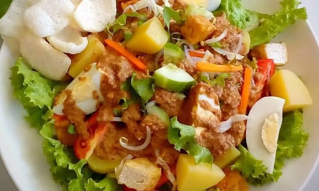 hipwee-Gado_gado_jakarta