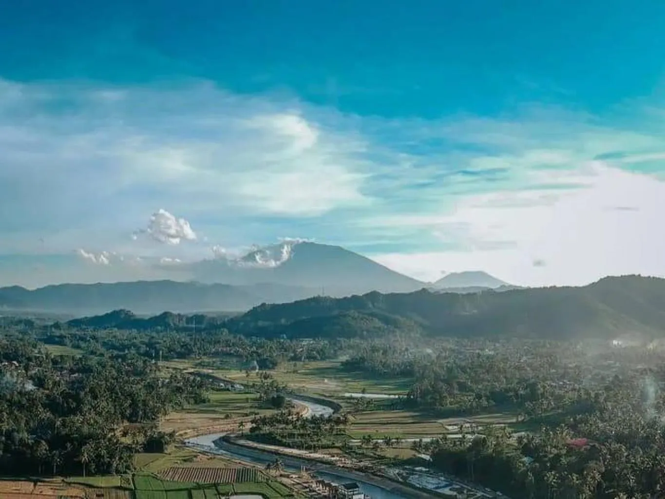 hipwee-Tempat wisata di Payakumbuh Taman Batang Agam