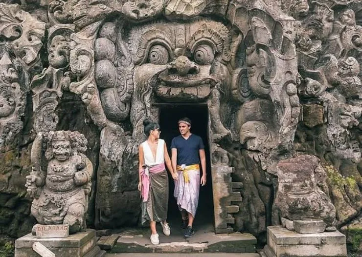 goa gajah ubud bali