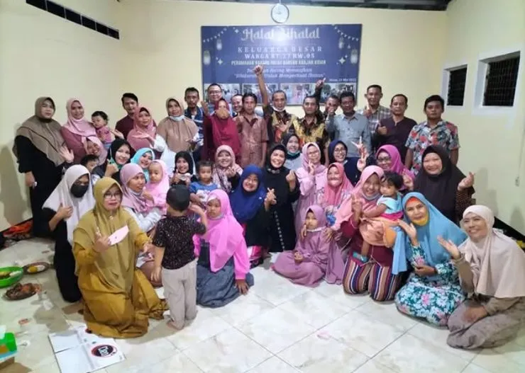 susunan acara halal bihalal rt