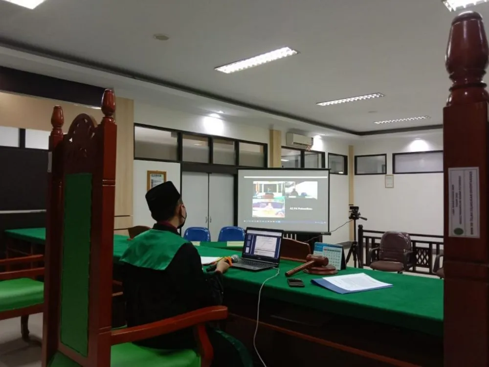 -Konsekuensi Istri Menggugat Cerai